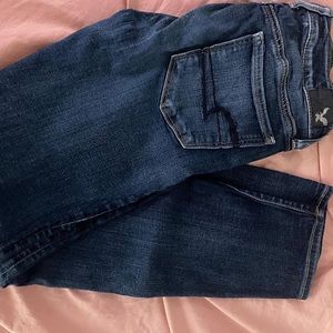 American eagle dark jeans size four